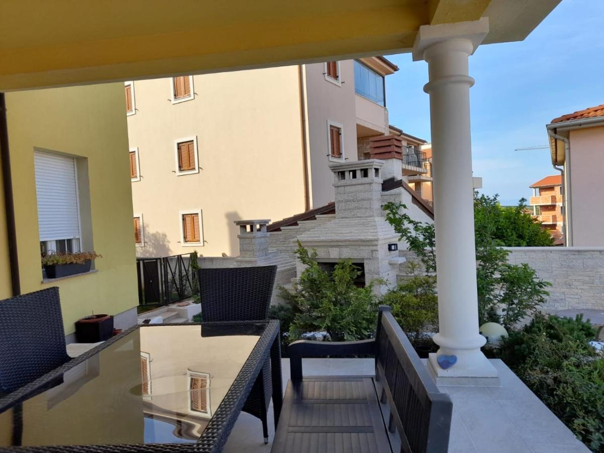 Villa Istriana Liznjan Ngoại thất bức ảnh