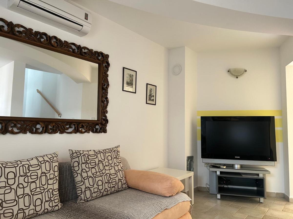 Villa Istriana Liznjan Ngoại thất bức ảnh