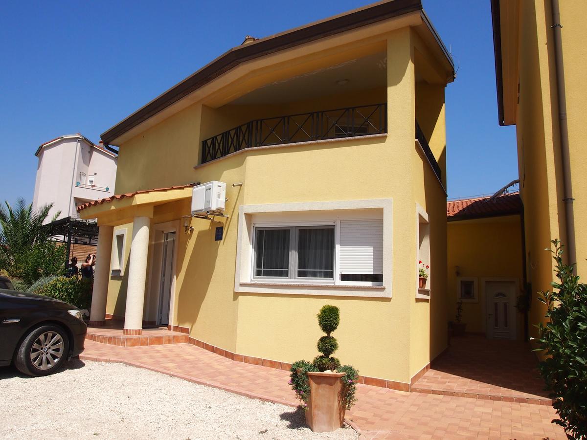 Villa Istriana Liznjan Ngoại thất bức ảnh